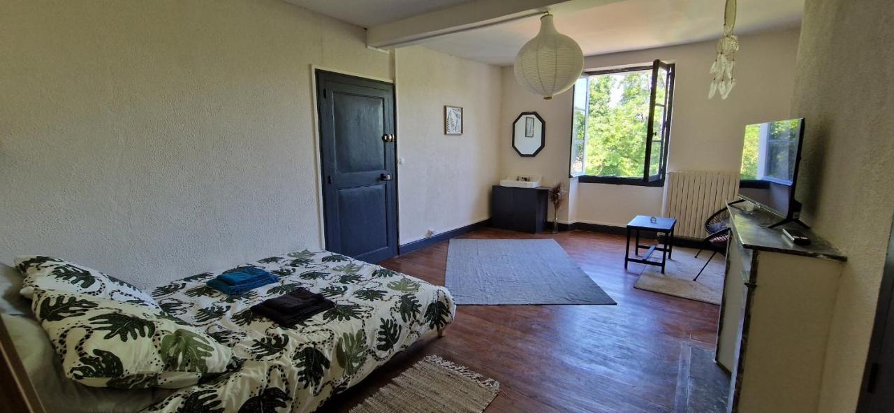 Spacieuse Suite Maison De Ville - 4 Personnes Oloron-Sainte-Marie Esterno foto